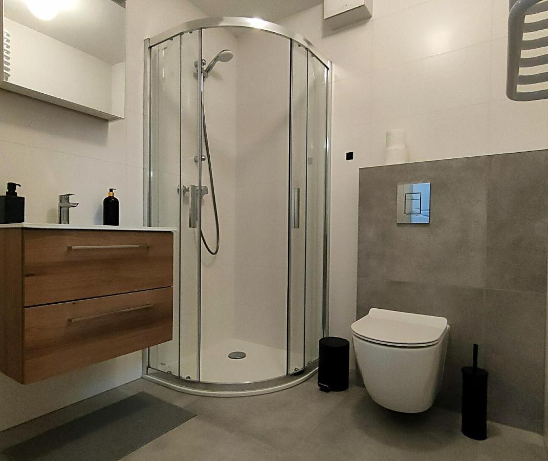 Hugo Vip Apartments Cracovia Exterior foto
