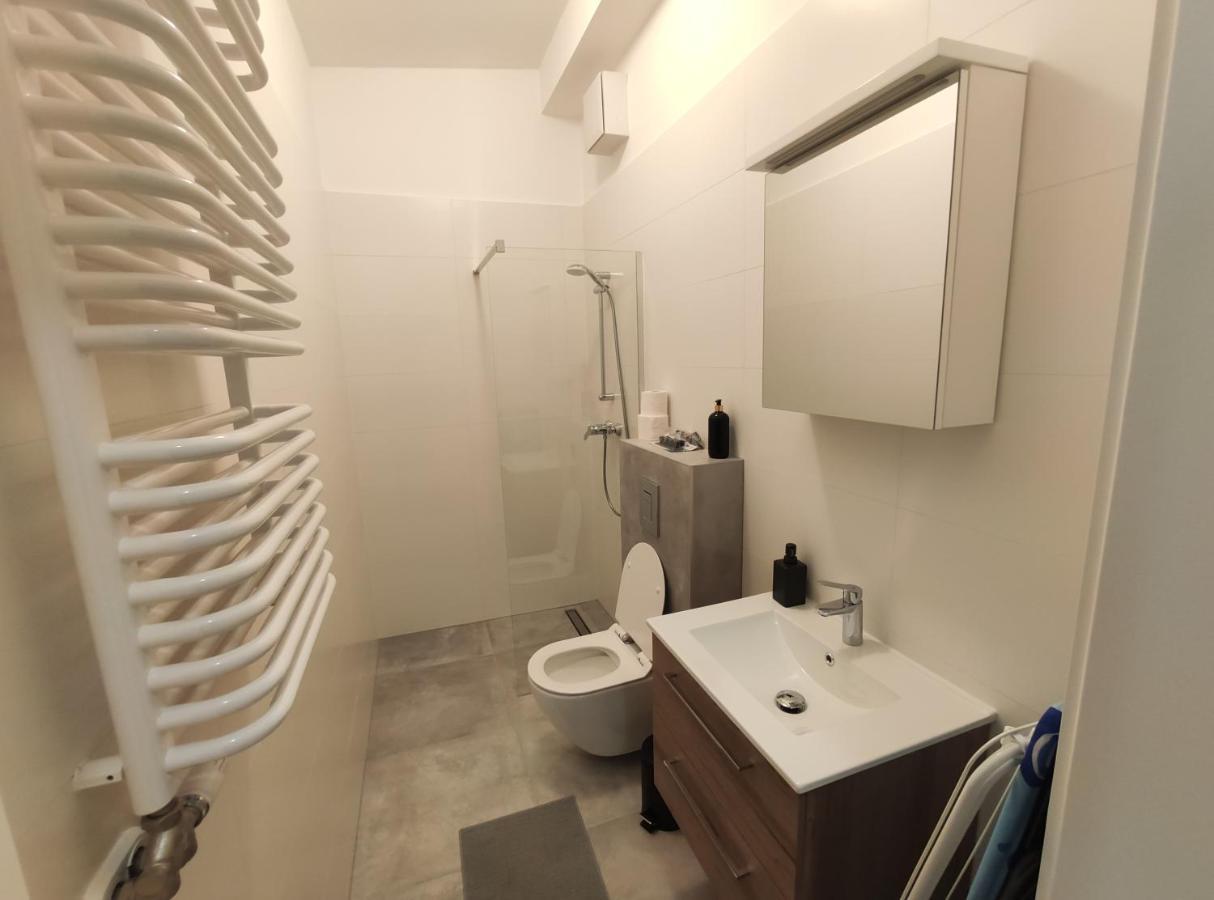 Hugo Vip Apartments Cracovia Exterior foto